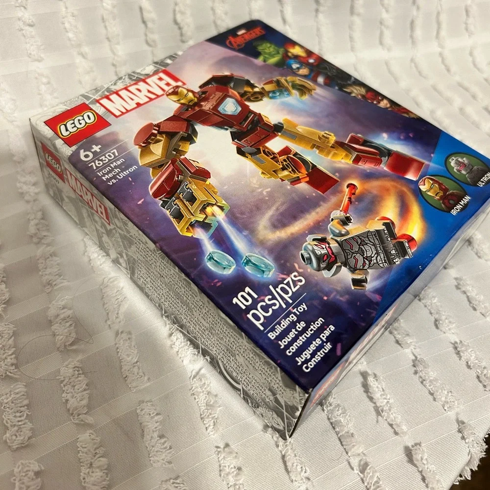 Iron Man Lego Marvel Mech vs Ultron NWT‎